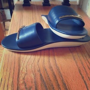 Tory Burch Leather Top Slides size 7 Navy Blue